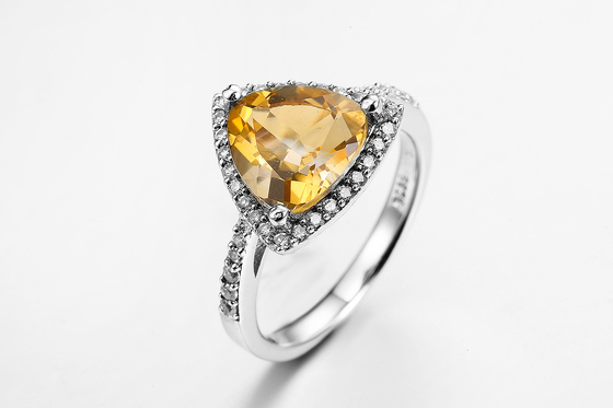 Unisex Birthstone -го цитрин обручального кольца 4.84g в ноябре желтый